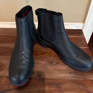 Women’s Timberland Lugg Sole Boots Size 11